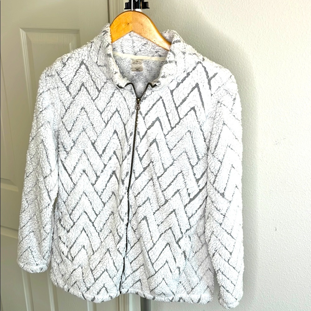 St. John’s Bay active petite medium zip up jacket Patterened Pockets